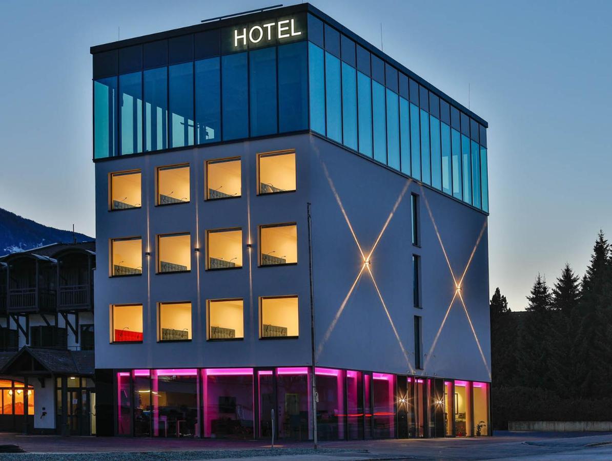 On The Way 24 - Sauna & Golfsimulator Inklusive Hotel Spittal an der Drau Exterior photo